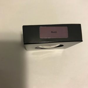 Victoria’s Secret metallized eyeshadow in BUZZ